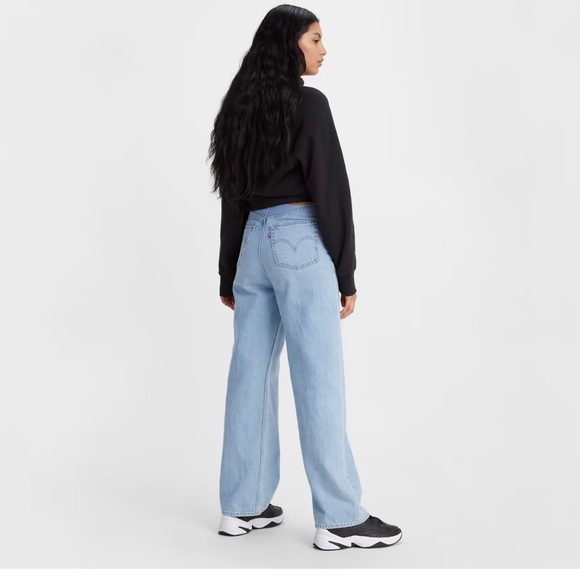 Levi’s High Loose Jean | High Waist Wide Leg Light Wash Denim - Picture 2 of 10